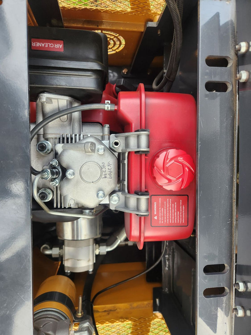 MINIEXCAVATOR HT12 PICIOARE CU BRAȚ FIX