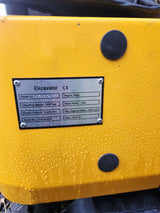 MINIEXCAVATOR HT12 PICIOARE CU BRAȚ FIX