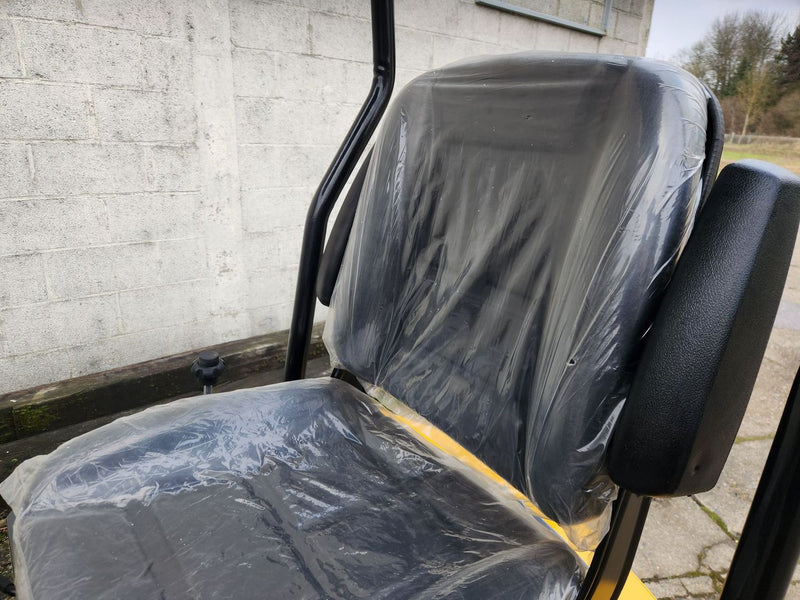 MINIEXCAVATOR NOU CU BRAȚ DECALAT