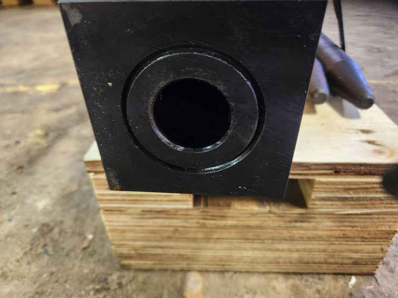 Concasor de pietre pentru miniexcavator