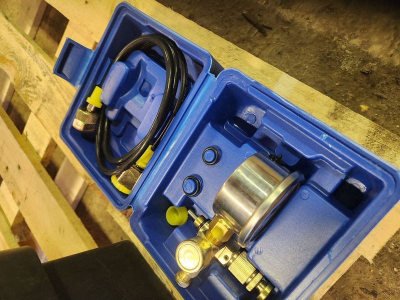 Concasor de pietre pentru miniexcavator