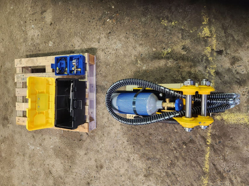 Concasor de pietre pentru miniexcavator