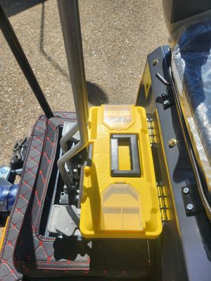 Miniexcavator nou, model HT12