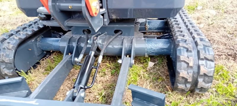 MINIEXCAVATOR NOU HH16 (1500 kg)