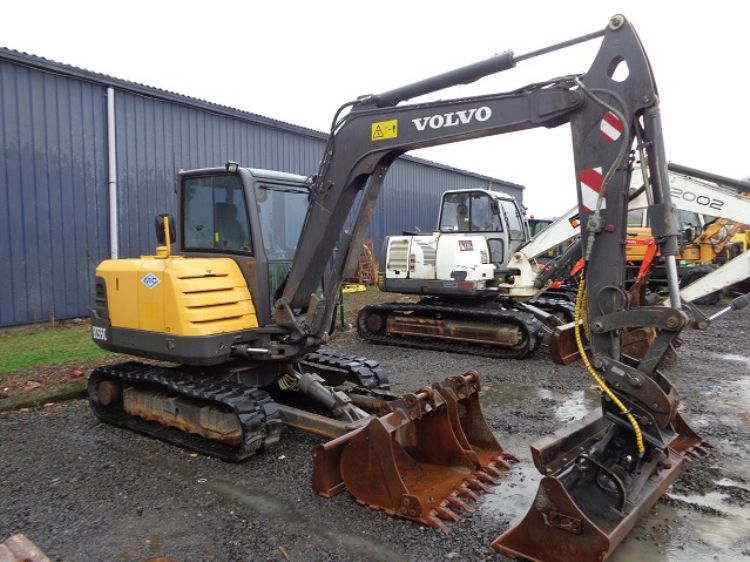 MINIEXCAVATOR VOLVO EC55C