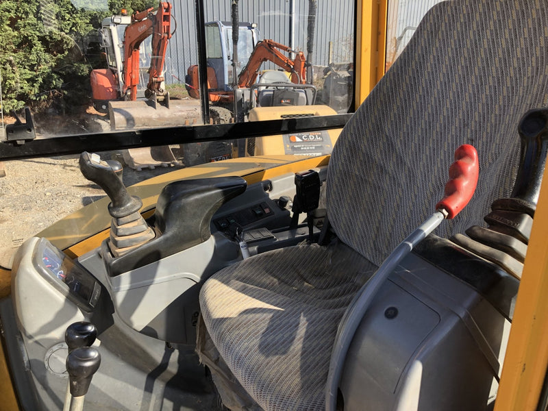 Miniexcavator VOLVO ECR38