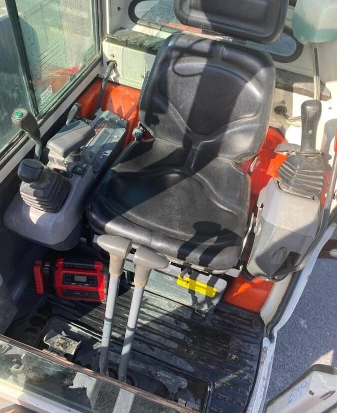 Miniexcavator Kubota U25-3 2012