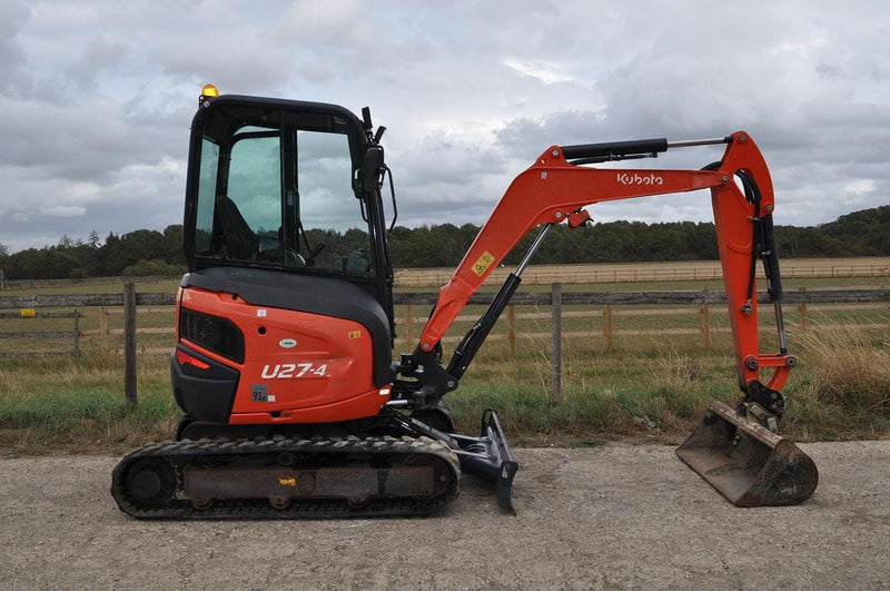 Mini excavator Kubota U27-4