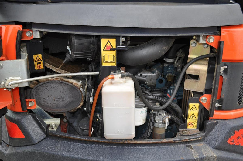 Mini excavator Kubota U27-4